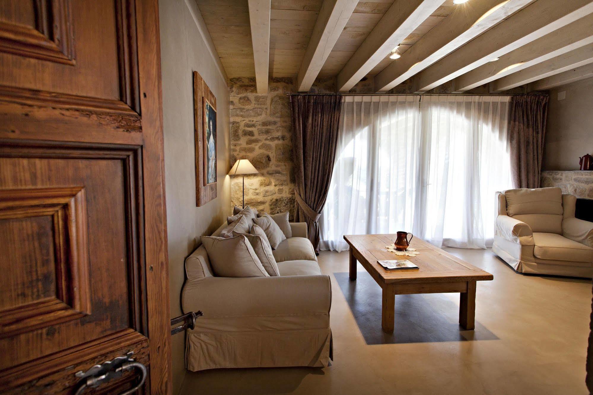 La Vella Farga Hotel Lladurs Екстер'єр фото